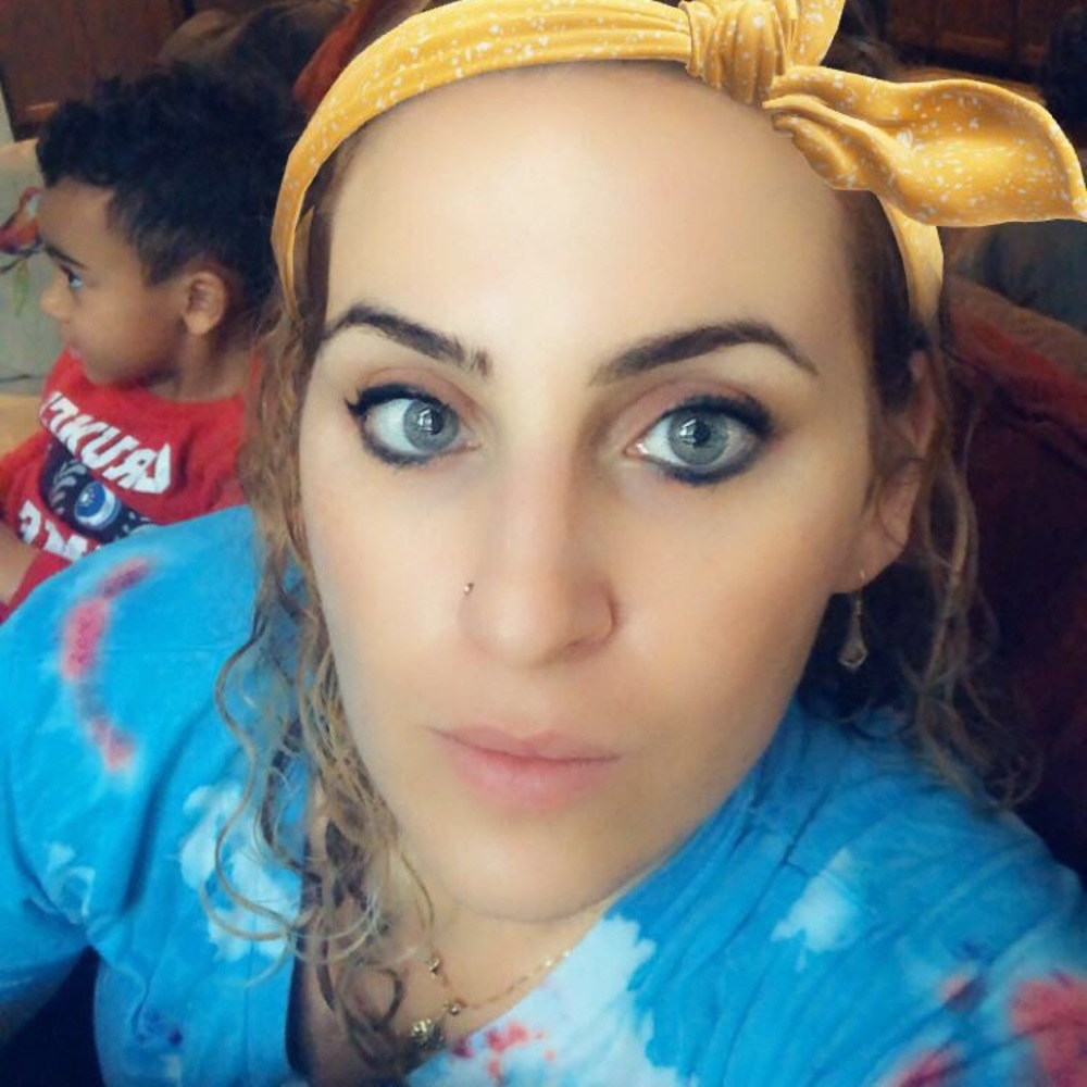 Meet your Posher, Samira